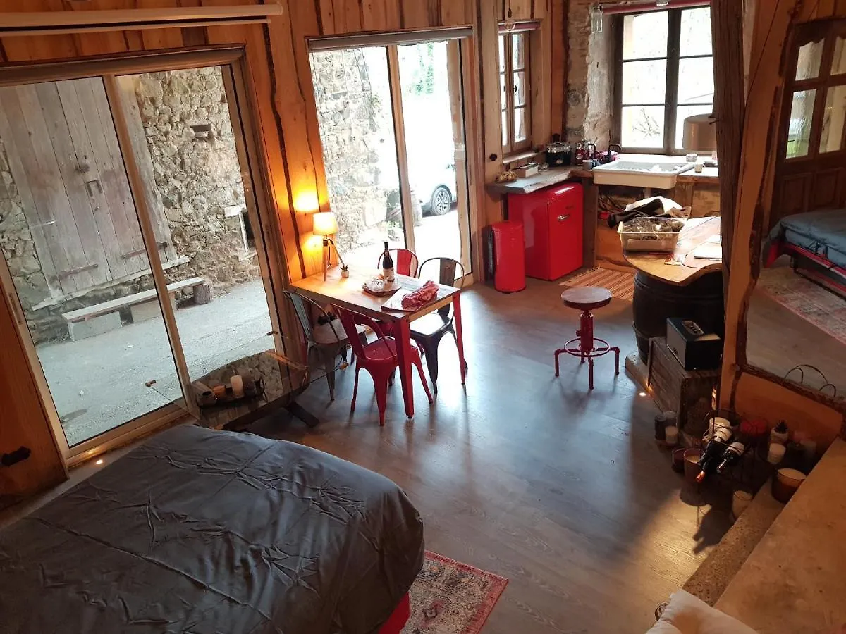 Hébergement de vacances Villa Ancien cuvage du Beaujolais - Studio tout confort à Saint-Didier-sur-Beaujeu